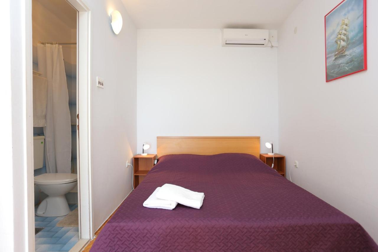 Apartments By The Sea Mimice, Omis - 18149 Ngoại thất bức ảnh